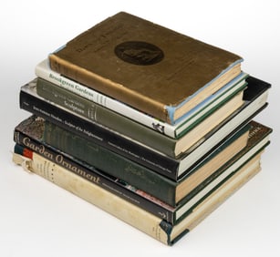 ASSORTED SCULPTURE REFERENCE VOLUMES, LOT OF SEVEN