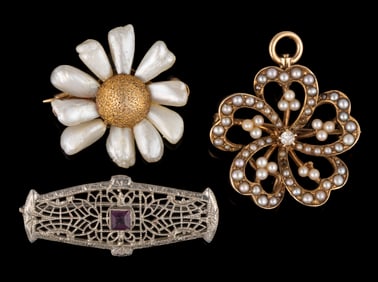 ANTIQUE / VINTAGE 10K AND 14K GOLD BROOCHES, LOT OF THREE