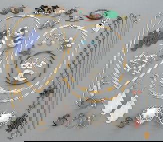 VINTAGE AND CONTEMPORARY STERLING SILVER JEWELRY, LOT OF 49 PIECES