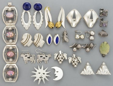 VINTAGE / CONTEMPORARY MEXICAN STERLING AND SILVER-TONED JEWELRY, LOT OF 27 PIECES