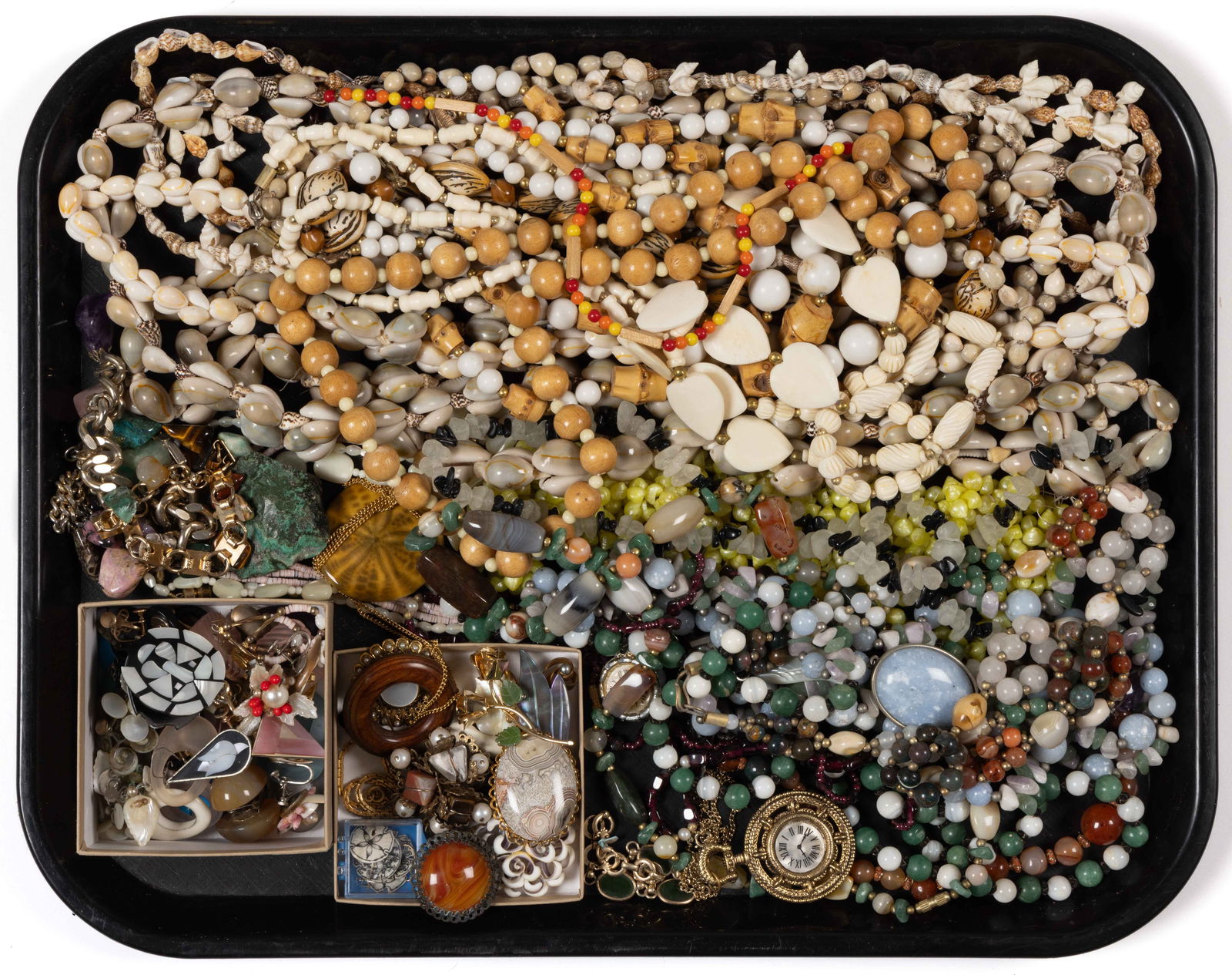 VINTAGE / CONTEMPORARY STONE, SHELL, AND OTHER COSTUME JEWELRY, UNCOUNTED LOT: VINTAGE / CONTEMPORARY STONE, SHELL, AND OTHER COSTUME JEWELRY, UNCOUNTED LOT, more than 50 pieces, including necklaces, bracelets, brooches, and earrings. 20th/21st century. Various sizes. Provenance