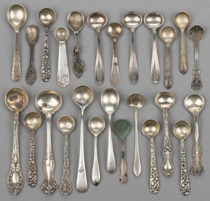 ALVIN AND OTHER STERLING SILVER SALT SPOONS, LOT OF 25