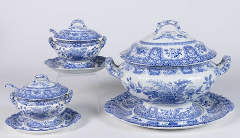 STAFFORDSHIRE SPODE TRANSFER-PRINTED FLORAL MOTIF TUREENS WITH UNDERTRAYS, LOT OF THREE