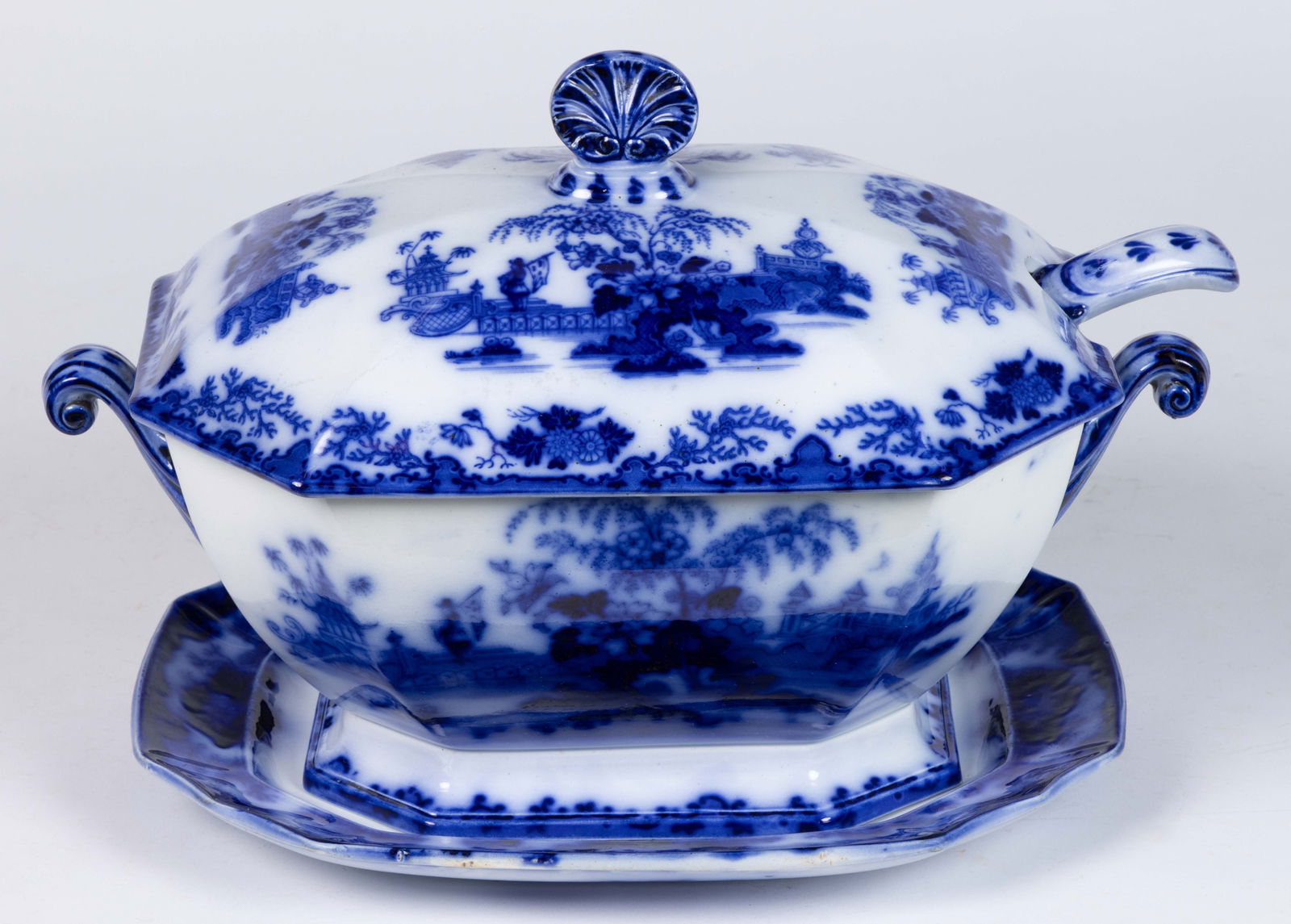 ENGLISH FLOW BLUE IRONSTONE "SCINDE" SOUP TUREEN THREE-PIECE SET (1 of 2)