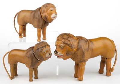 VINTAGE AMERICAN ALBERT SCHOENHUT HUMPTY DUMPTY CIRCUS WOODEN LION TOYS, LOT OF THREE