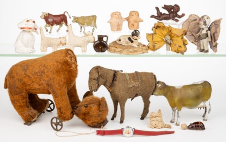 ASSORTED ANTIQUE AND VINTAGE CHILDREN'S TOYS, LOT OF 19