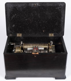 SWISS LEVER-WIND CYLINDER MUSIC BOX