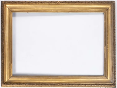 AMERICAN / BRITISH MONUTMENTAL GILT GESSO FRAME