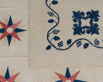 AMERICAN APPLIQUE AND PIECED QUILTS, LOT OF TWO