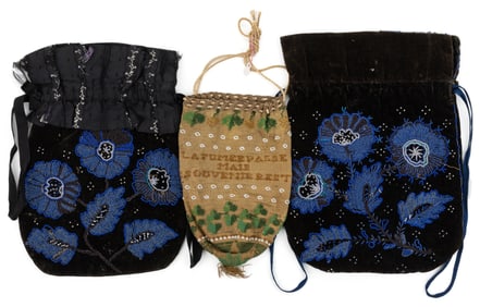 ANTIQUE BEADED LADY'S PURSES, LOT OF THREE