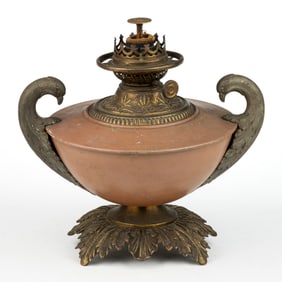 PITTSBURGH LAMP AND BRASS CO. FIGURAL BIRD PARLOR / TABLE STAND VASE LAMP
