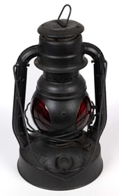 DIETZ COLD-BLAST "LITTLE WIZARD" TUBULAR LANTERN WITH BULLS EYES