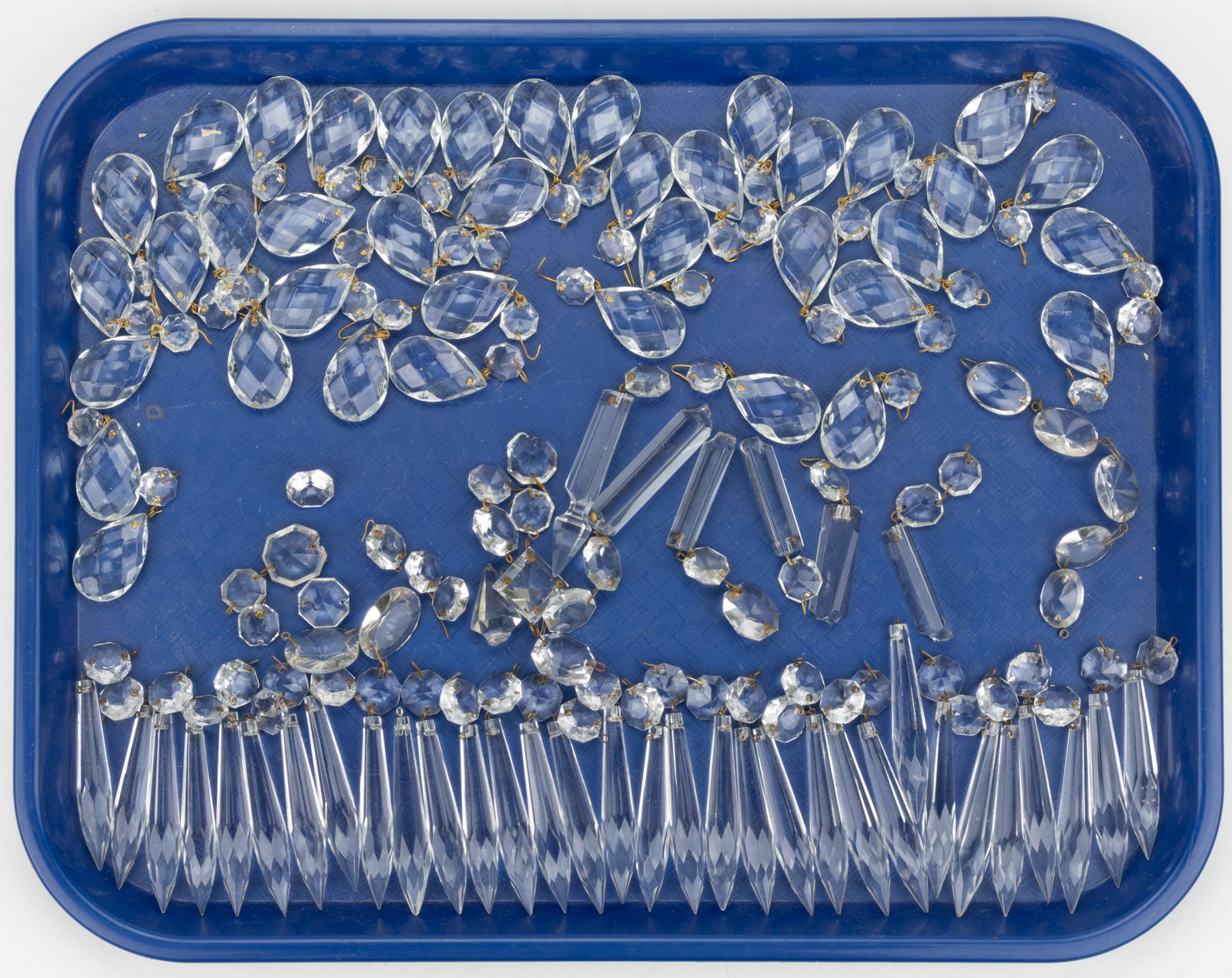 ASSORTED VINTAGE FACET-CUT PRISMS, UNCOUNTED LOT (1 of 1)