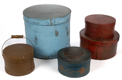 AMERICAN COUNTRY PAINTED BENTWOOD PANTRY BOXES, LOT OF FIVE