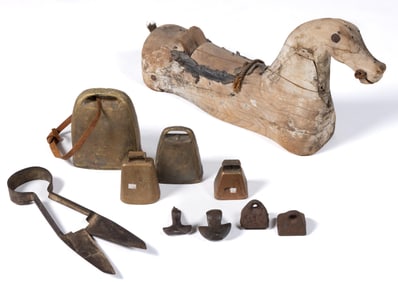 ASSORTED ANIMALIER AND DOMESTIC ACCESSORIES, UNCOUNTED LOT