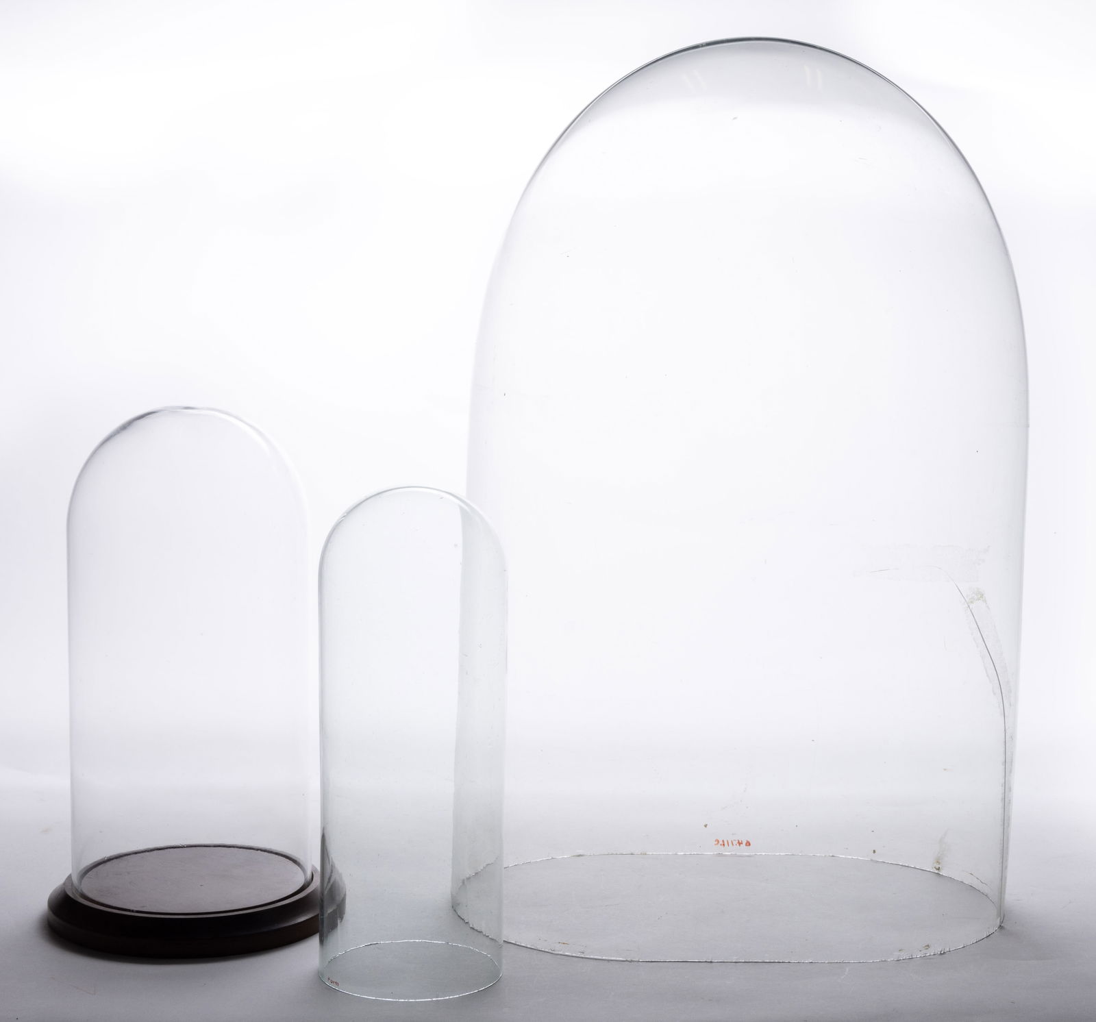 EDWARDIAN / VICTORIAN GLASS DISPLAY DOMES, LOT OF THREE (1 of 2)