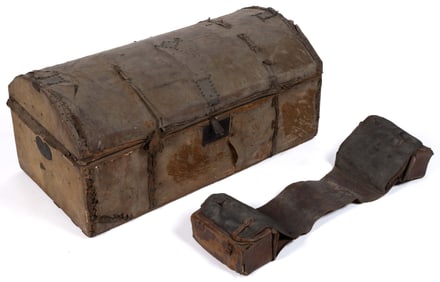 AMERICAN LEATHER TRAVELING ARTICLES, LOT OF TWO