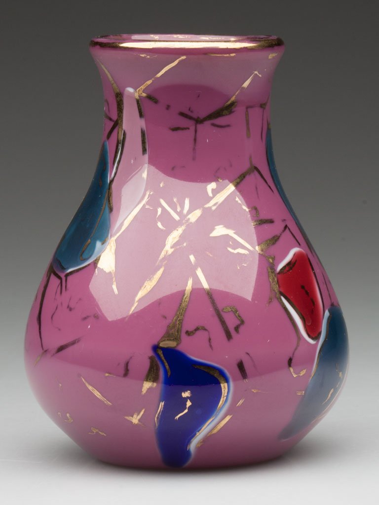 Catalogued Auction of 19th & 20th c. Glass Prices 1046 Auction Price