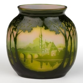 BECKMANN AND WEIS CAMEO ART GLASS VASE