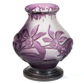 BURGUN AND SCHVERER CAMEO ART GLASS CABINET / MINIATURE VASE
