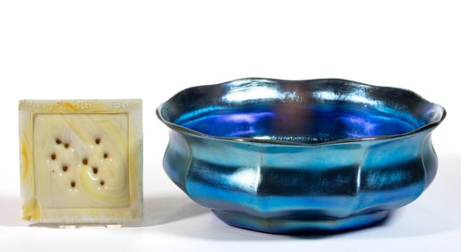 TIFFANY STUDIOS BLUE IRIDESCENT ART GLASS BOWL