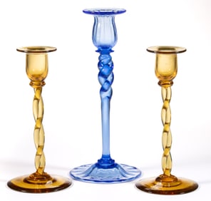 STEUBEN NO. 3354 TWIST STEM ART GLASS PAIR OF CANDLESTICKS