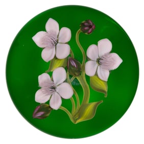 GORDON SMITH (AMERICAN, B. 1959) FLORAL BOUQUET LAMPWORK STUDIO ART GLASS PAPERWEIGHT