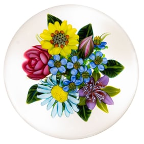 KEN ROSENFELD (AMERICAN, B. 1950) FLORAL BOUQUET LAMPWORK STUDIO ART GLASS PAPERWEIGHT