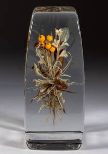 PAUL STANKARD (AMERICAN B. 1943) AUTUMNAL BOUQUET BOTANICAL LAMPWORK STUDIO ART GLASS PAPERWEIGHT: PAUL STANKARD (AMERICAN B. 1943) AUTUMNAL BOUQUET BOTANICAL LAMPWORK STUDIO ART GLASS PAPERWEIGHT, tall rectangular form with a tan and brown bouquet featuring many stems, leaves, and scattered white