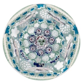 DAMON MACNAUGHT (AMERICAN, B. 1975) CONCENTRIC MILLEFIORI STUDIO ART GLASS PAPERWEIGHT