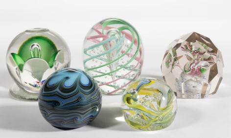 ASSORTED ART GLASS PAPERWEIGHTS, LOT OF FIVE