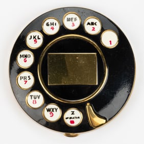 VINTAGE ENAMELED ROTARY TELEPHONE DIAL FIGURAL LADY'S COMPACT