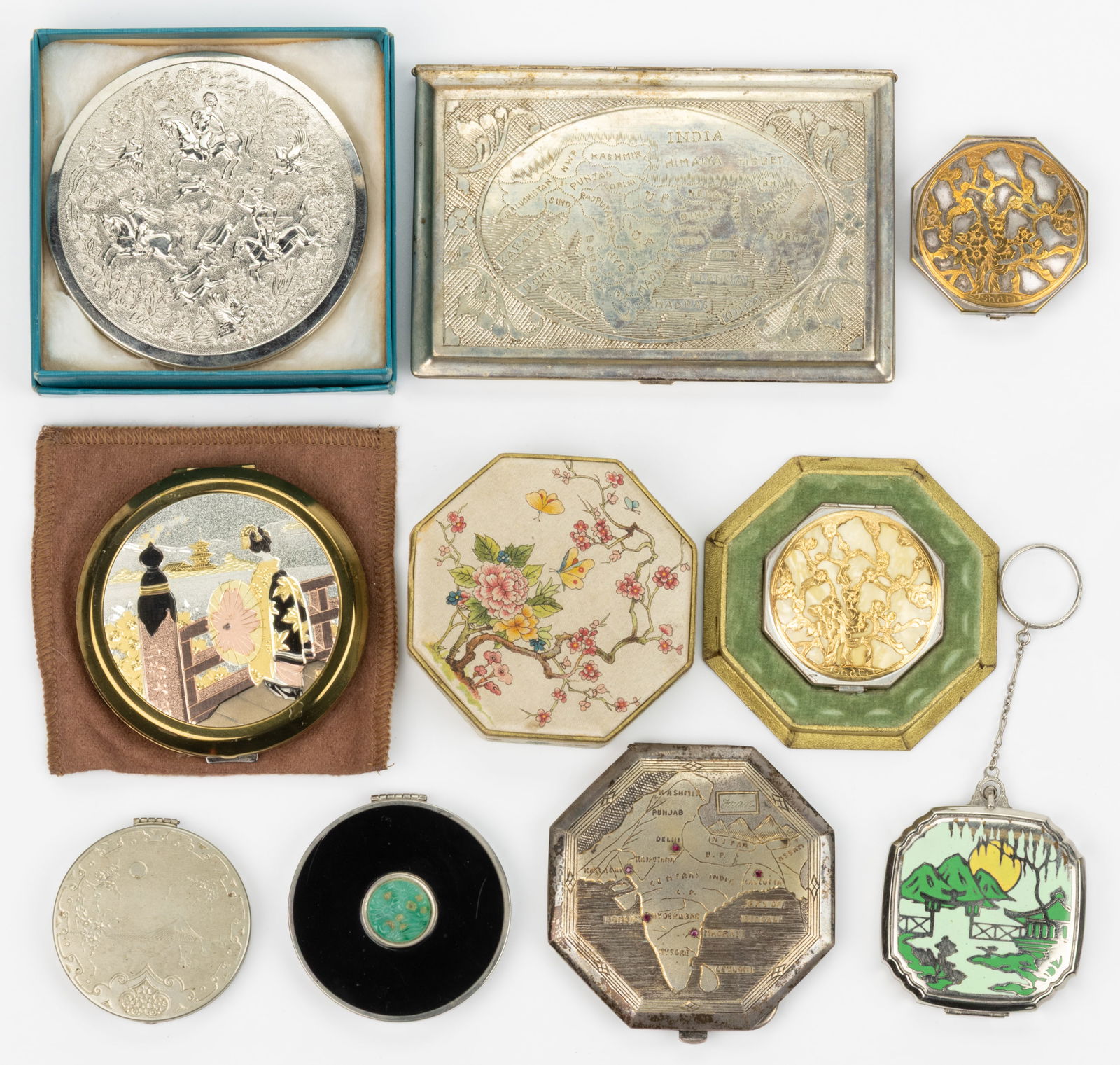 ANTIQUE / VINTAGE ASSORTED JAPANESQUE AND OTHER LADY'S COMPACTS AND CIGARETTE CASE, LOT OF NINE (1 of 2)