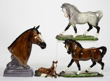 AMERICAN GORT BONE CHINA HAND-PAINTED CERAMIC HORSE FIGURES, LOT OF FOUR