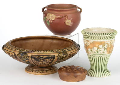 AMERICAN ROSEVILLE ART POTTERY VASE / FLOWER ARTICLES, LOT OF FOUR (1 of 2)