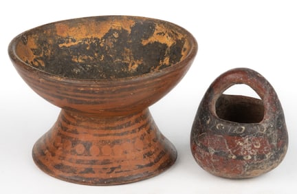 PRE-COLUMBIAN POTTERY ARTICLES, LOT OF TWO