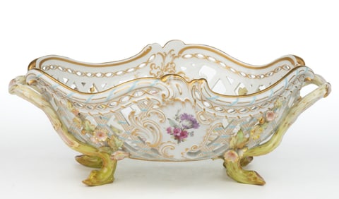 GERMAN KPM PORCELAIN HAND-PAINTED RETICULATED BASKET