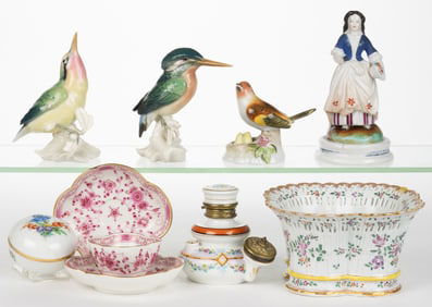 CONTINENTAL PORCELAIN HAND-PAINTED ARTICLES, LOT OF TEN