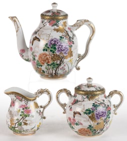 JAPANESE SATSUMA PORCELAIN HAND-PAINTED THREE-PIECE TEA SET