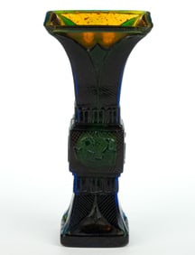 CHINESE CARVED PEKING GLASS GU VASE