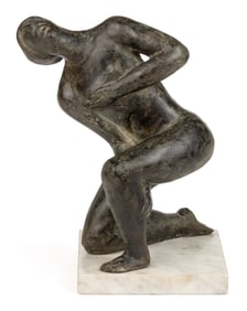 AMERICAN OR EUROPEAN SCHOOL (20TH CENTURY) ABSTRACT BRONZE SCULPTURE OF A WOMAN