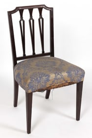 ENGLISH GEORGIAN CARVED MAHOGANY SIDE CHAIR