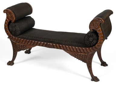 AMERICAN CLASSICAL CARVED MAHOGANY WINDOW BENCH / SETTEE