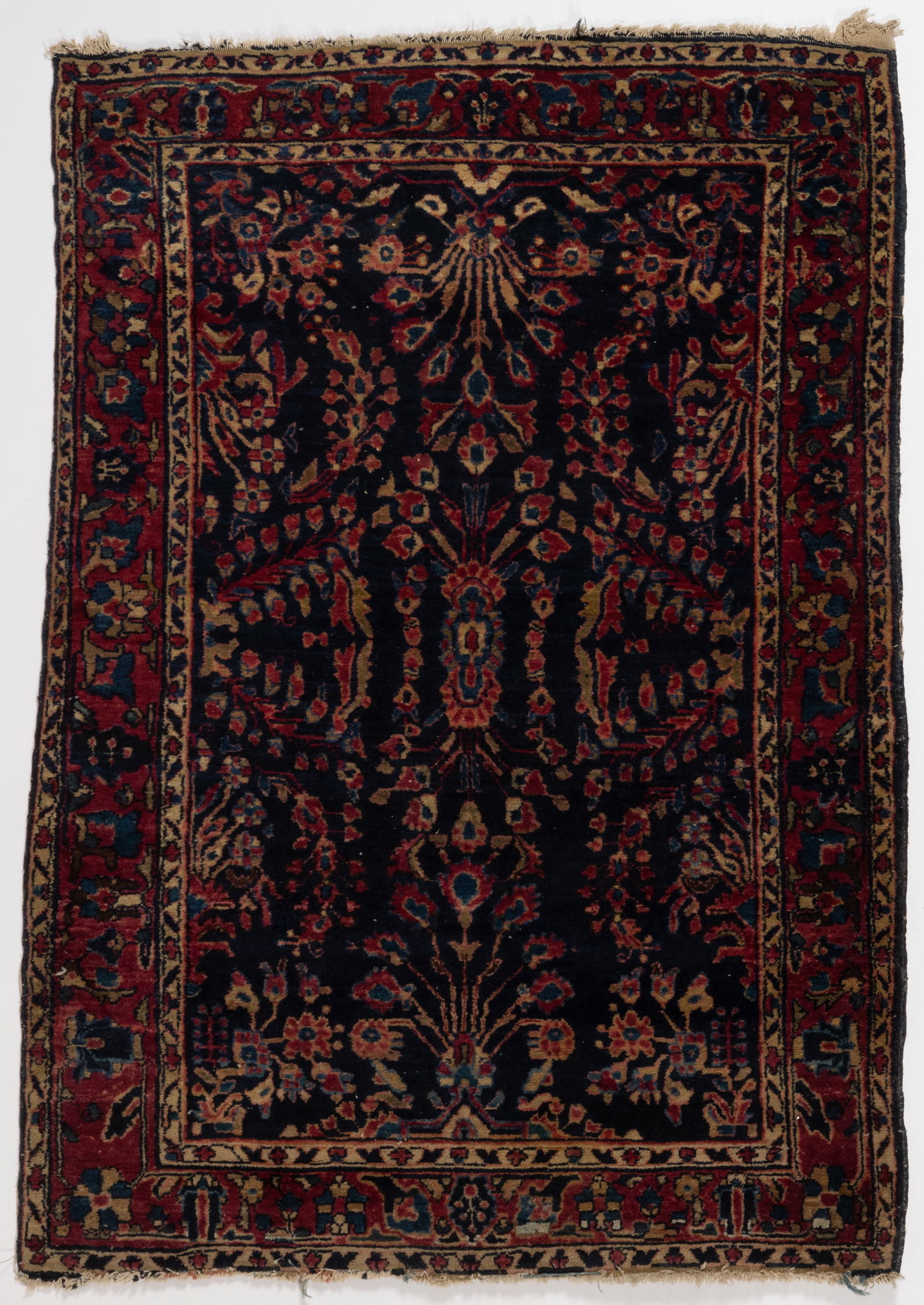 ANTIQUE PERSIAN SAROUK SCATTER RUG (1 of 4)