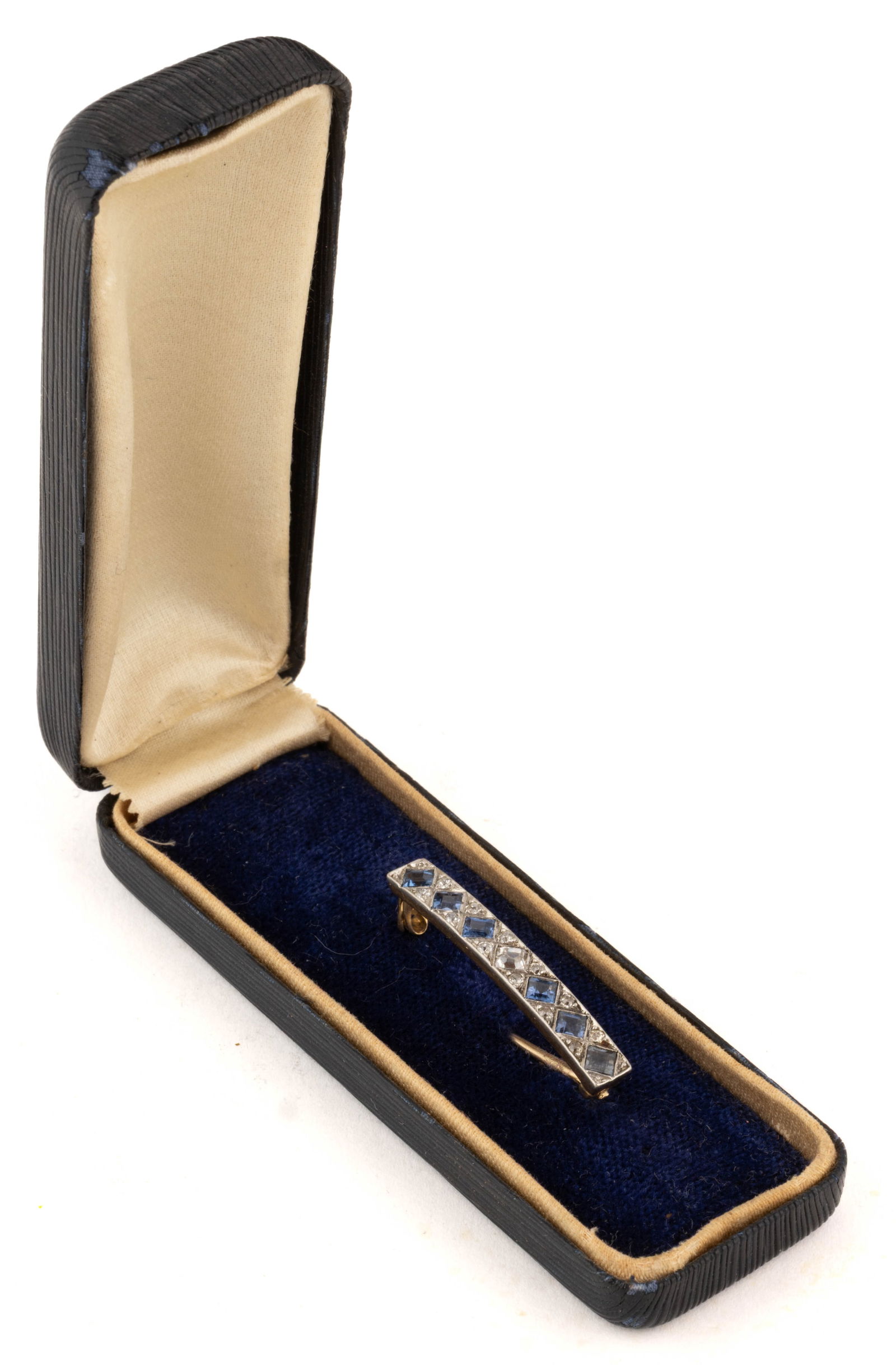 ANTIQUE / VINTAGE ART DECO 14K YELLOW GOLD, PLATINUM, SAPPHIRE, AND DIAMOND BAR PIN / BROOCH: ANTIQUE / VINTAGE ART DECO 14K YELLOW GOLD, PLATINUM, SAPPHIRE, AND DIAMOND BAR PIN / BROOCH, featuring a center Asscher-cut diamond, measuring approximately 3 mm SQ with an estimated carat weight of