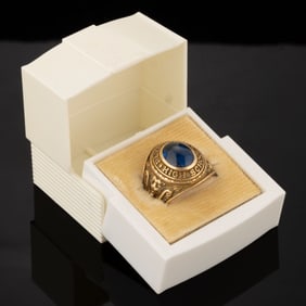 VINTAGE 10K YELLOW GOLD NORTH CAROLINA PLYMOUTH HIGH SCHOOL CLASS RING