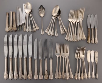 WALLACE "GRAND COLONIAL" STERLING SILVER 55-PIECE FLATWARE SET