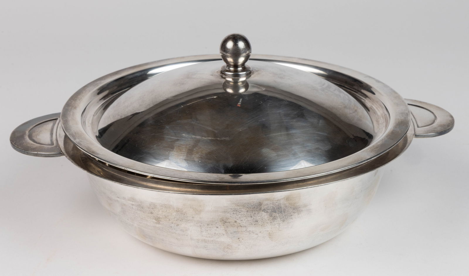 CHRISTOFLE FRENCH ART DECO SILVER-PLATED COVERED VEGETABLE DISH (1 of 3)
