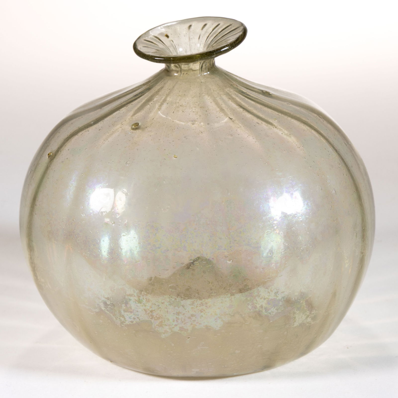 SPANISH FACON DE VENISE PATTERN-MOLDED GLASS CARAFE / GLOBULAR BOTTLE OR VASE (1 of 3)