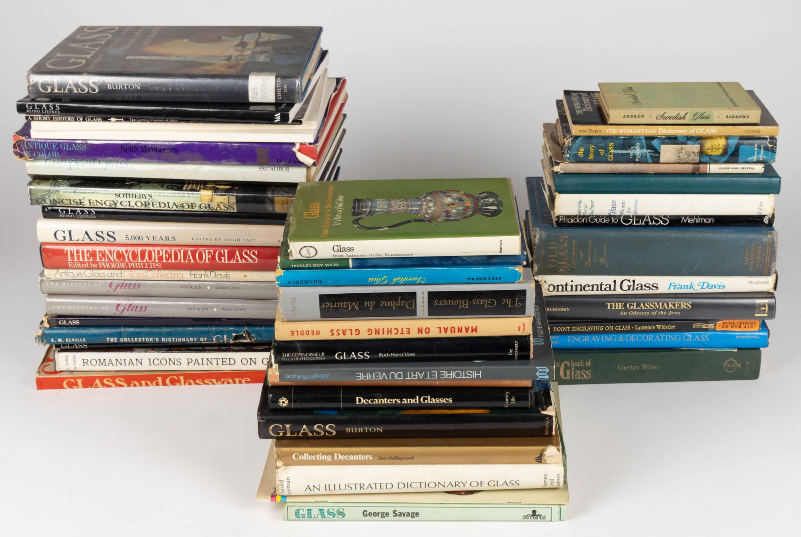 ASSORTED GLASS AND GLASS-MAKING REFERENCE VOLUMES, UNCOUNTED LOT IN TWO BOXES (1 of 1)